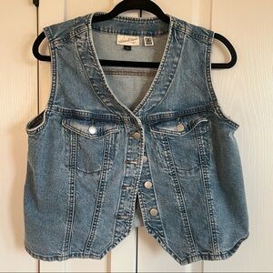 Universal Thread Denim Vest